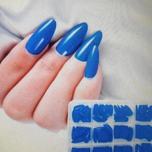Blue nails 240 pieces
